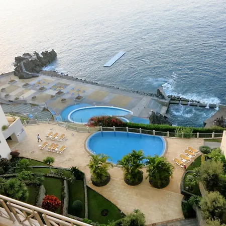 Finest - Beachfront Penthouse