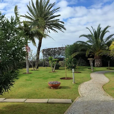 Finest - Beachfront Penthouse * Funchal (Madeira)