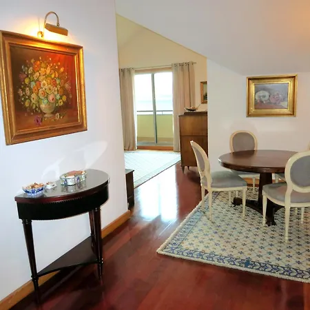 Apartment Superior Rentals - Beachfront Penthouse Funchal (Madeira)