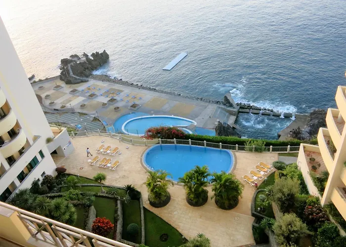 Superior - Beachfront Penthouse
