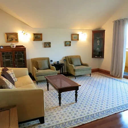 Finest Rentals - Beachfront Penthouse